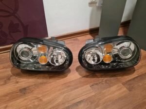 461168264_122113794032506226_4343370379473102461_n jeu de phares xénon