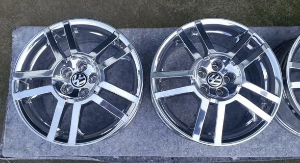 462355949_122116321076506226_5784391065258346792_n 4 jantes modèle Seat Ibiza Cupra 6l