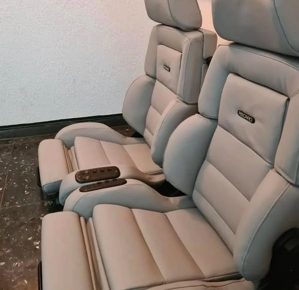 468986694_122127596882506226_3360291255981466660_n Sièges classic RECARO