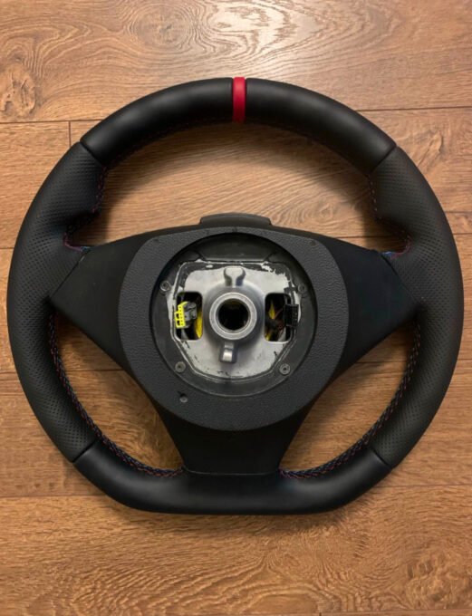 IMG_1774 Volant M BMW e61 e62 e63 e64