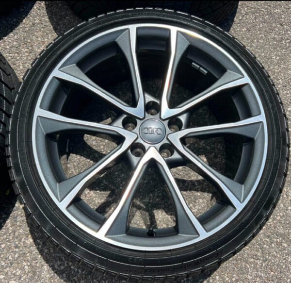 IMG_3750 4 JANTES D'HIVER EN ALUMINIUM 19" ORIGINALES AUDI A4 S4 8W B9 8W0601025BF