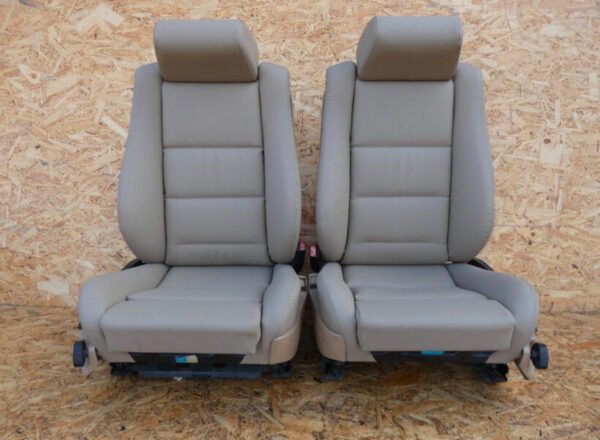 Sièges sport BMW e34