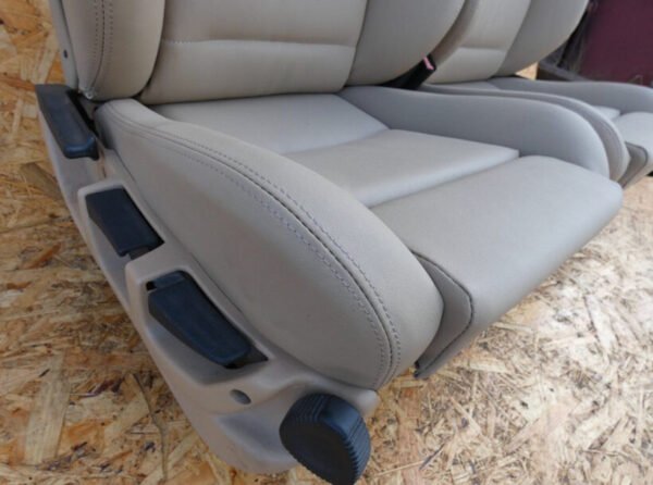 Sièges sport BMW e34