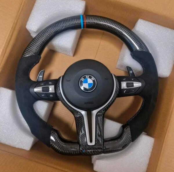 Volant BMW en carbone neuf Convient aux séries 1, 2, 3, 4 de la série F