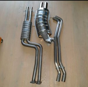 IMG_4659 système complet Eisenmann de cat. pour BMW E 46 320i à 330I.