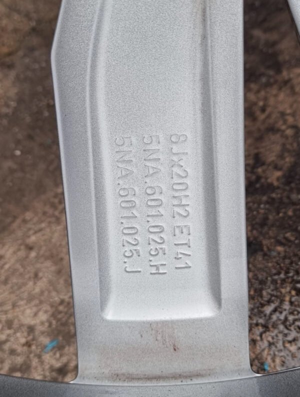 jantes aluminium 20 pouces d'origine Tiguan (2016-2024).