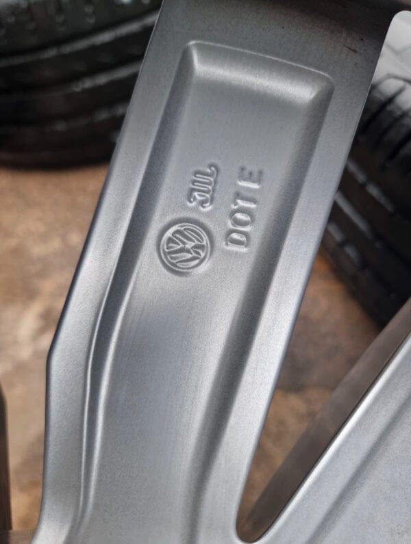 jantes aluminium 20 pouces d'origine Tiguan (2016-2024).