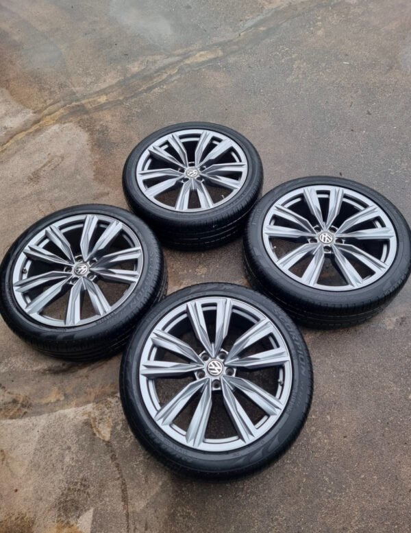 jantes aluminium 20 pouces d'origine Tiguan (2016-2024).