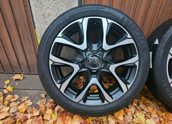 jantes en alliage d'origine Fiat 500x