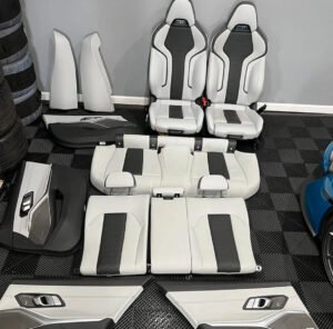 Sièges avant et arrière d'origine pour BMW 21-23 G80 M3