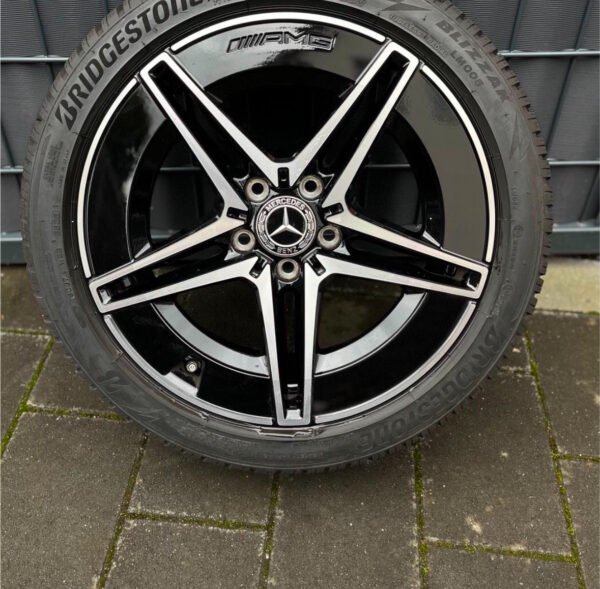 Jeu de roues d'hiver Mercedes 18 pouces