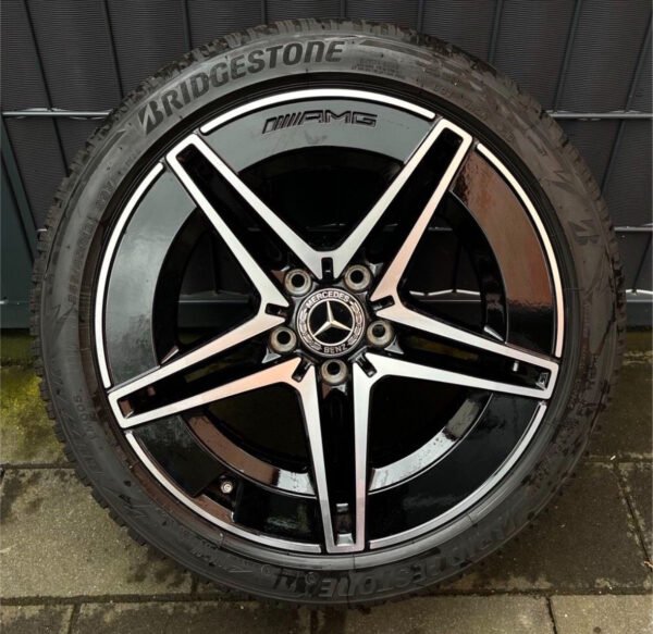 Jeu de roues d'hiver Mercedes 18 pouces
