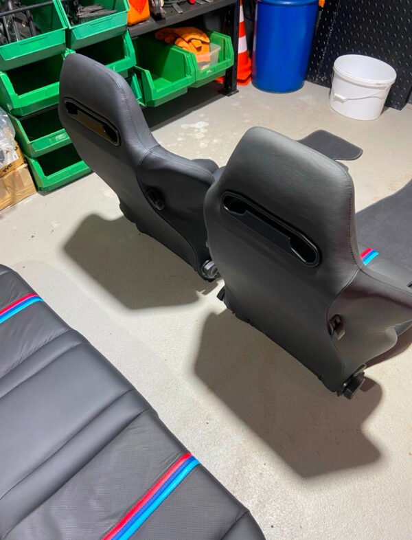 sièges Recaro en cuir véritable avec banquette arrière assortie pour la BMW E 34