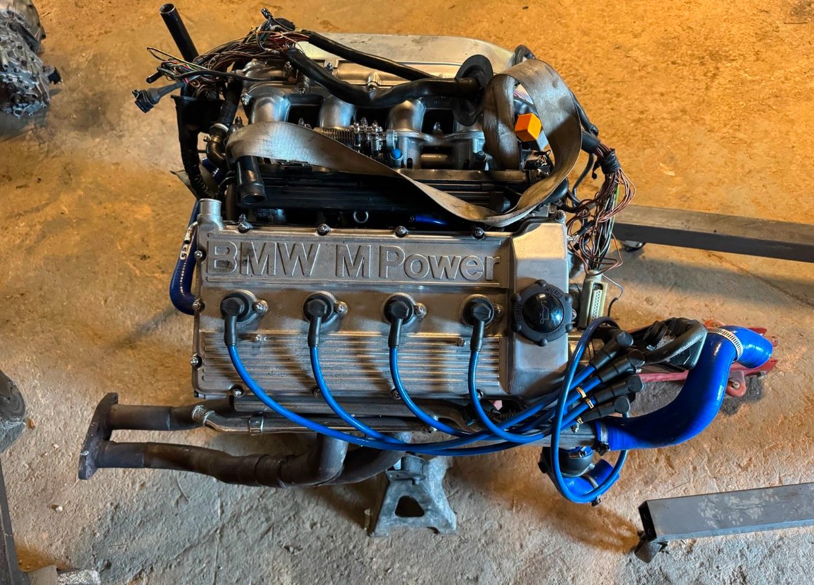 Moteur BMW M3 E30 S14B23 d'Origine