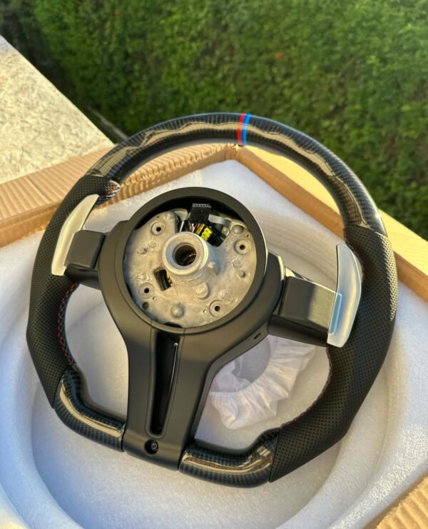 Volant Carbone pour Toutes les Séries F