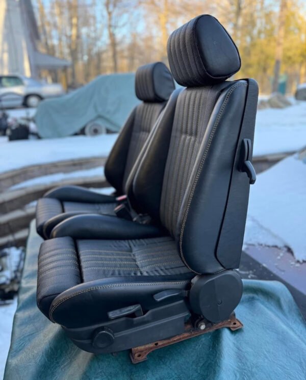 IMG_0165 e30 COUPÉ Sièges et Banquette Arrière