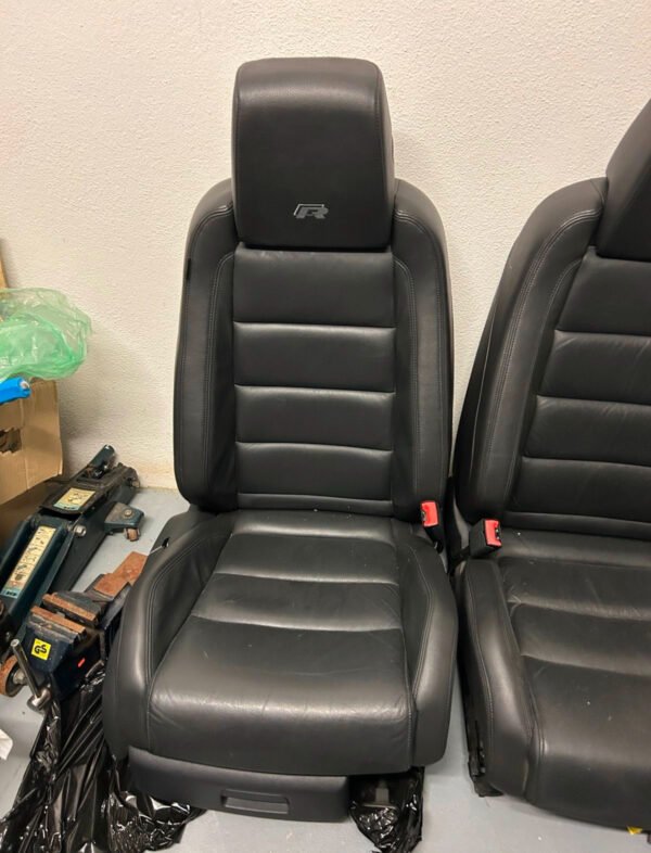 IMG_6912 Sièges d'origine Golf 6R