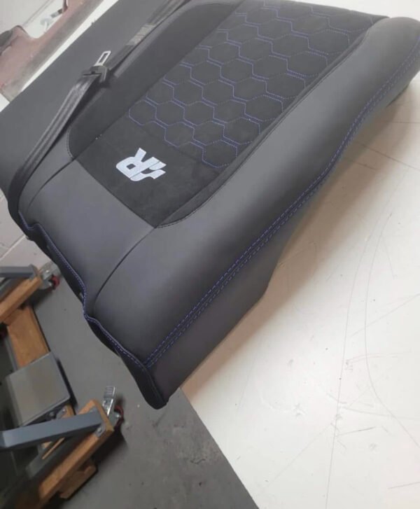 IMG_7046 Intérieur Personnalisé pour Golf 4 MK4