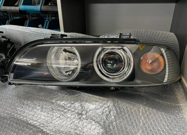 IMG_7269 Nouveau Xénon d'Origine Phares HELLA BMW E39