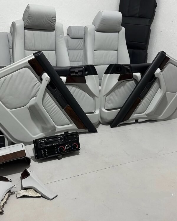 Salon Motorsport BMW E34