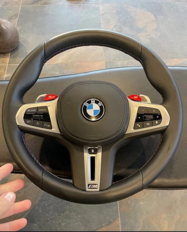 IMG_2143 Volant BMW M5 F90 avec Airbag d'Origine