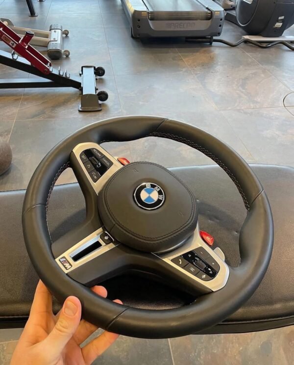 IMG_2144 Volant BMW M5 F90 avec Airbag d'Origine