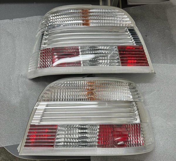 Phares Avant BMW E39 – Hella Blanc