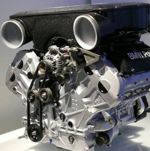 BMW P60B40 Legendary Engine - V8 4.0L Flat Crankshaft