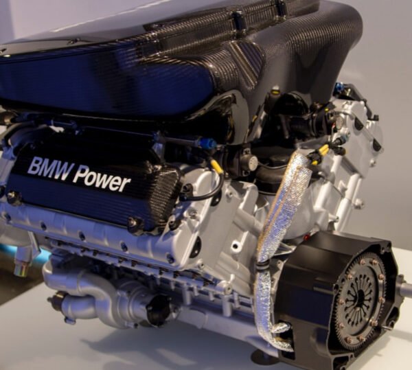 BMW P60B40 Legendary Engine - V8 4.0L Flat Crankshaft