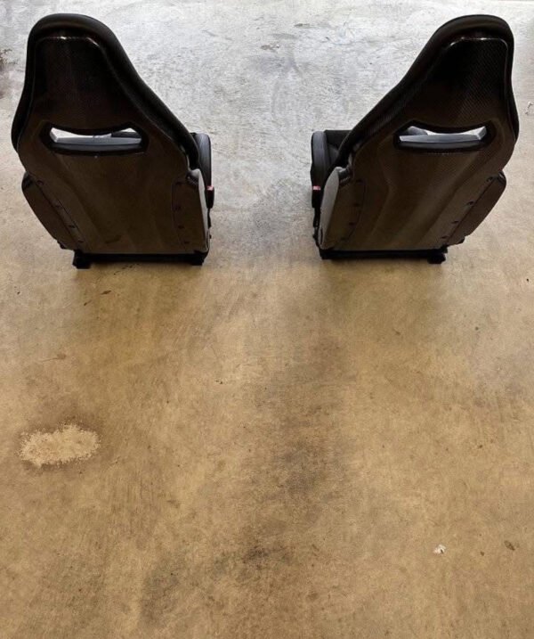 IMG_2313 Sièges en carbone Alfa Romeo