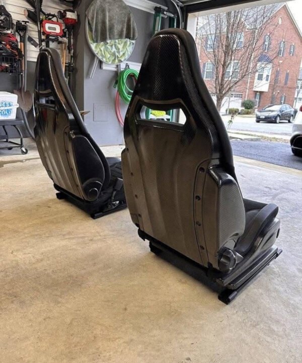 IMG_2314 Sièges en carbone Alfa Romeo