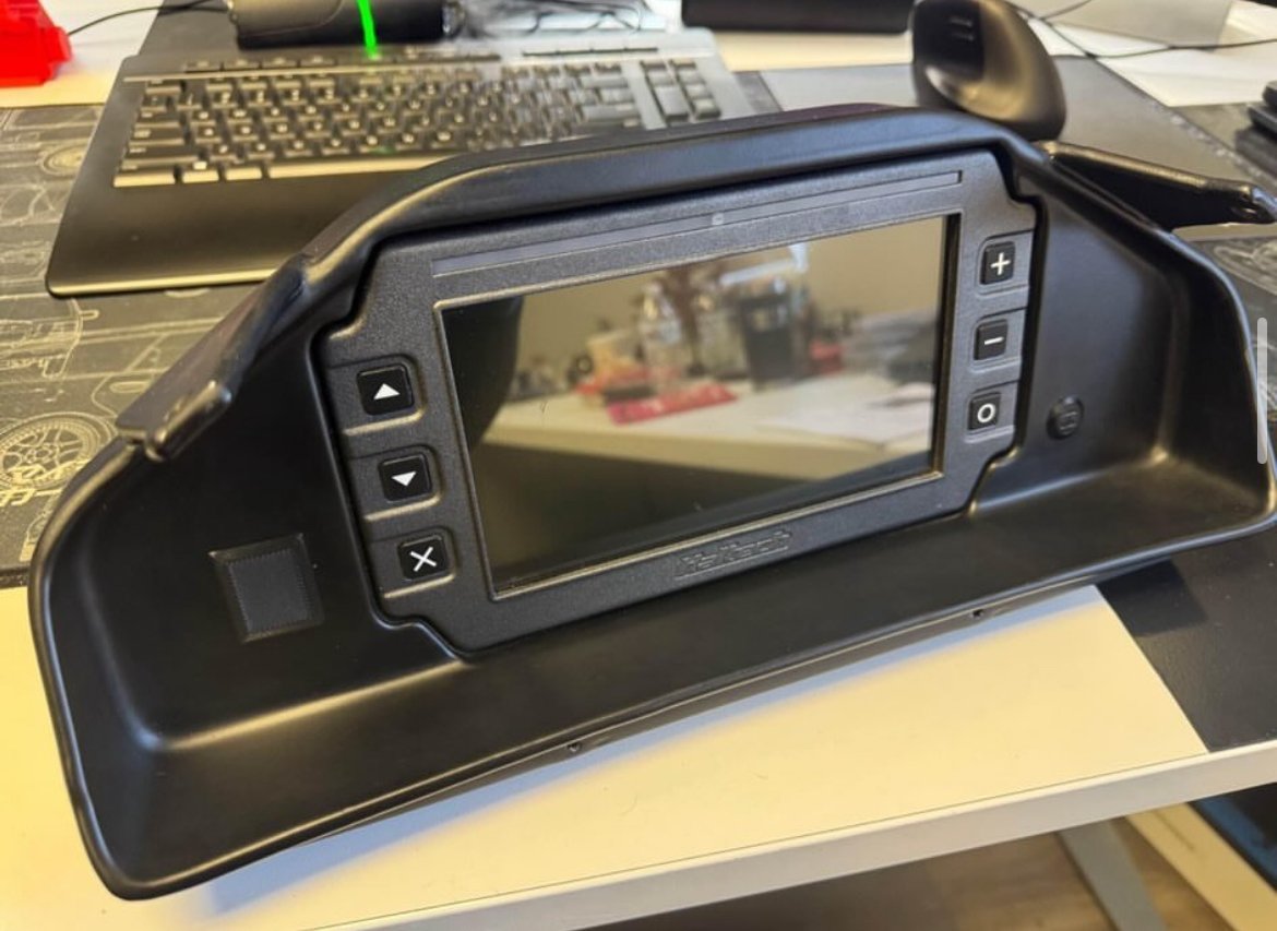Haltech IC7 Dash – Support de Bord pour BMW E30 – Image 3