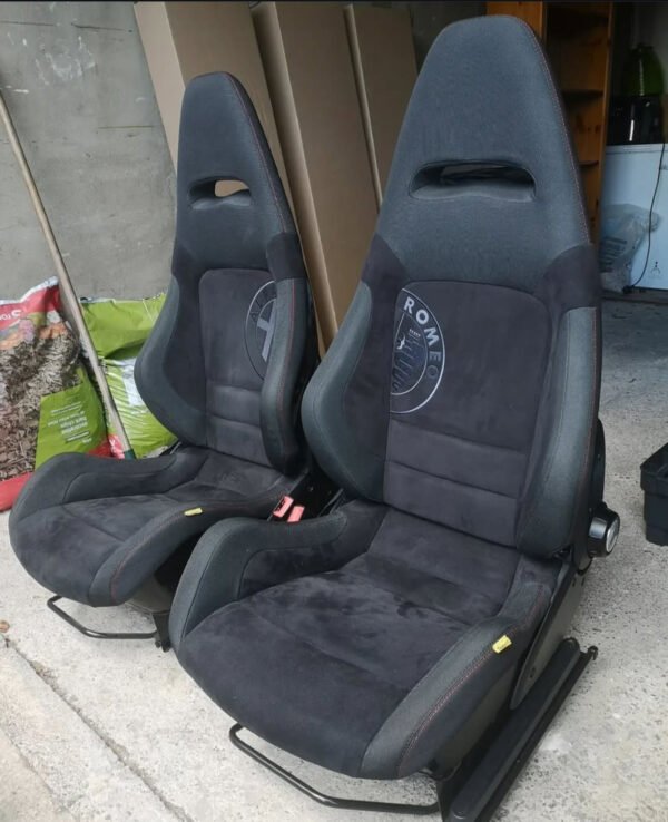 Paire de sièges baquets Sabelt en alcantara