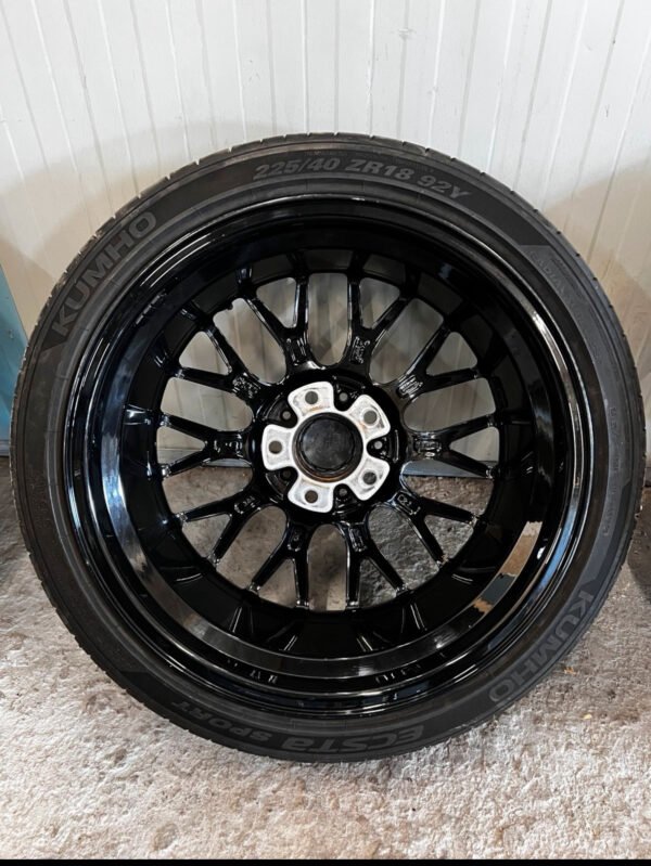 Rondell 0058 18 pouces avec pneus