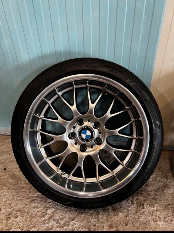 Rondell 0058 18 pouces avec pneus