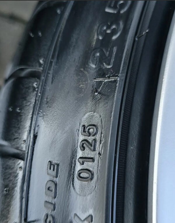 BMW CSL Style 19-Inch Wheels