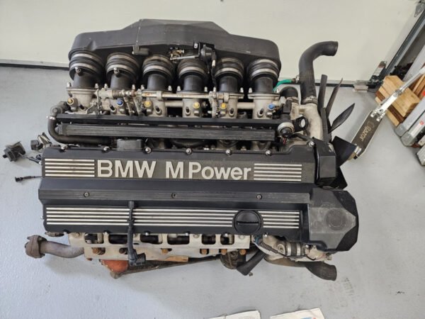 Image JPEG-4E0C-9DD7-D0-1 BMW Motorsport M5 E34 Engine S38B36
