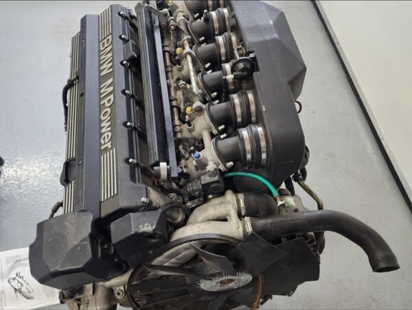 Image JPEG-4E0C-9DD7-D0-7 BMW Motorsport M5 E34 Engine S38B36