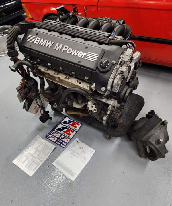IMG_3041 Moteur BMW S50B30 – E36 M3 (1996)