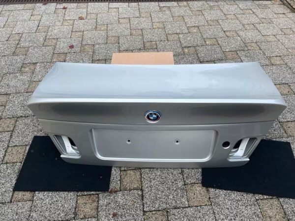 Coffre OEM BMW M3 E46 CSL