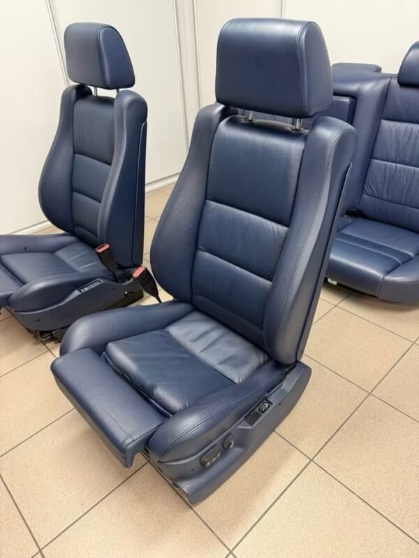 BMW E34 M5 Seats