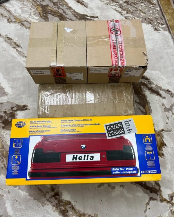 IMG_3524 Phare HELLA Black