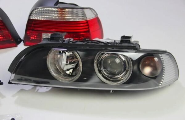 Phare BMW E39 M5 - ÉTAT NEUF