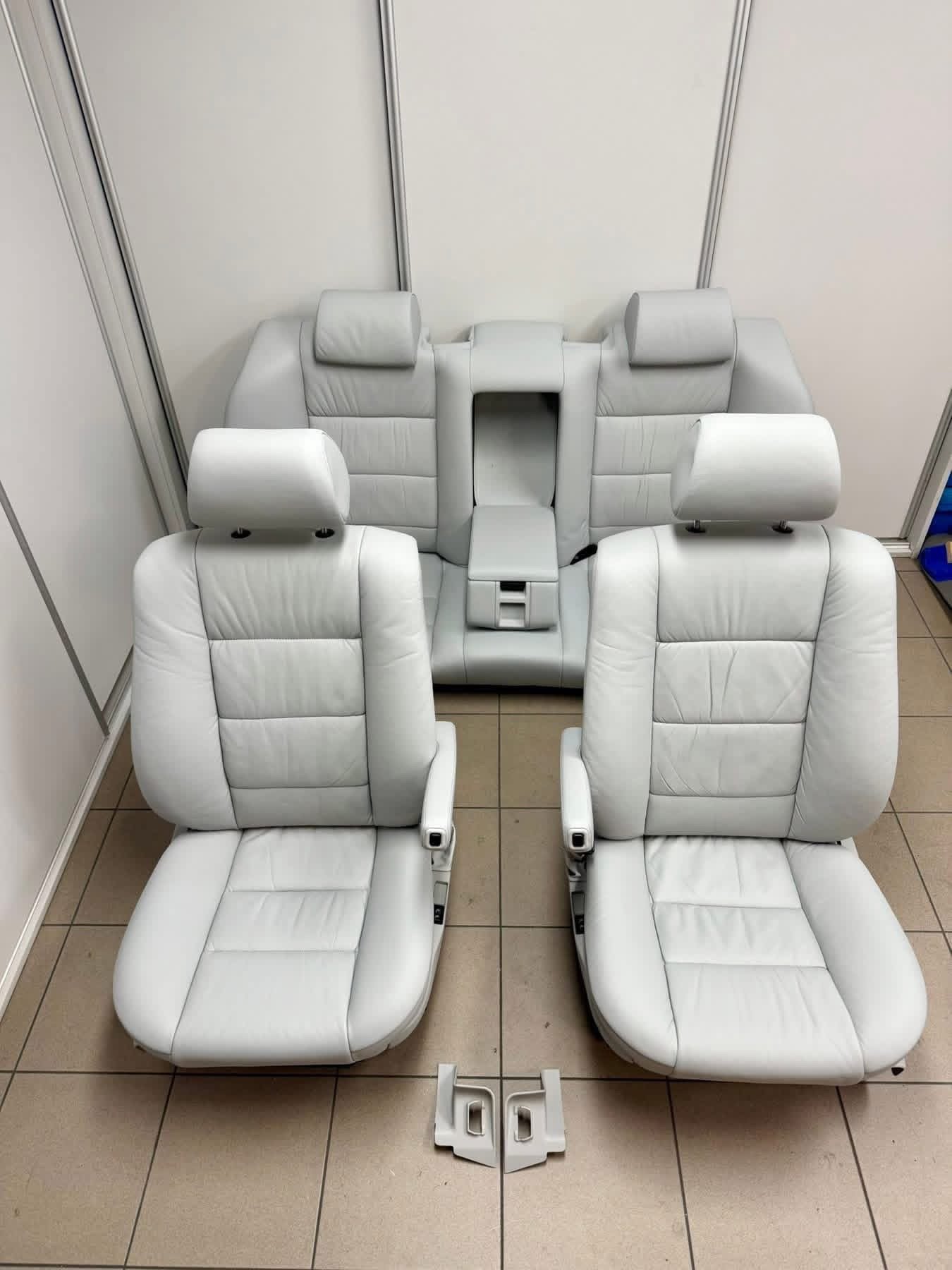 BMW E32 Interior