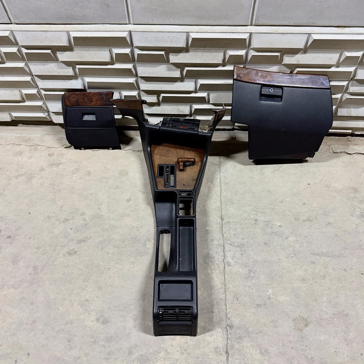 BMW E34 Complete Interior for Sale – Image 11