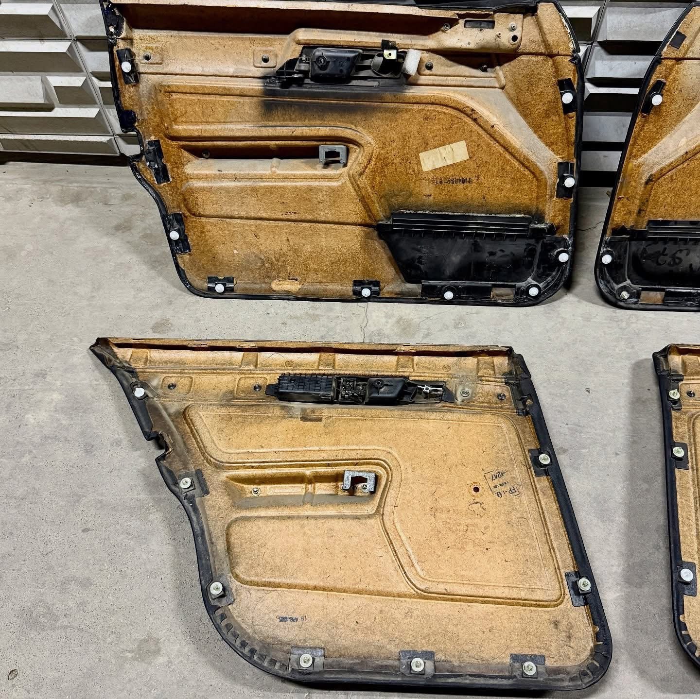 BMW E34 Complete Interior for Sale – Image 14