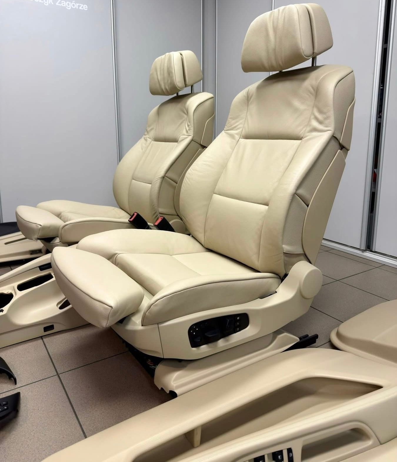 BMW E60 Interior Premium – Image 4